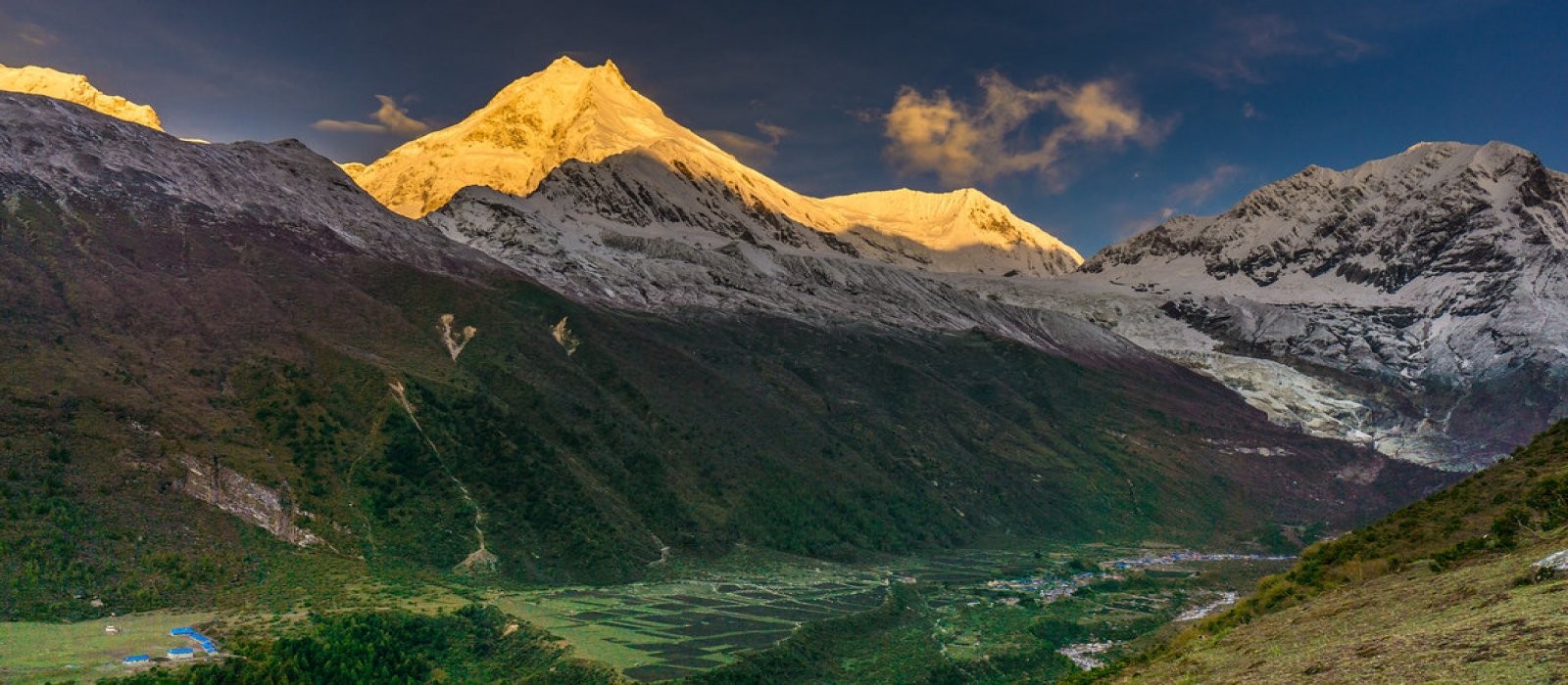 Manaslu Circuit Trek